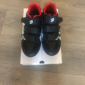 Peloton spin shoes NEW IN BOX